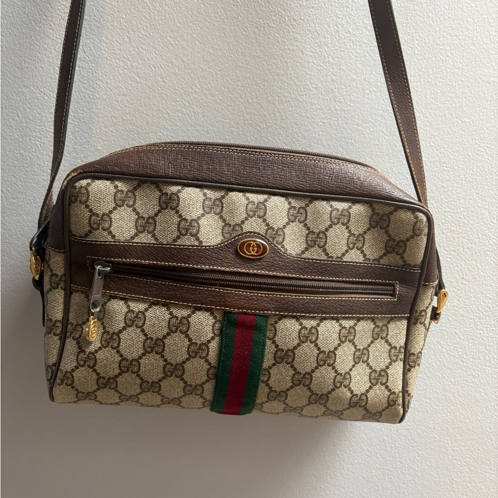 GUCCI GG Supreme Monogram Web Small Ophidia Crossbody
